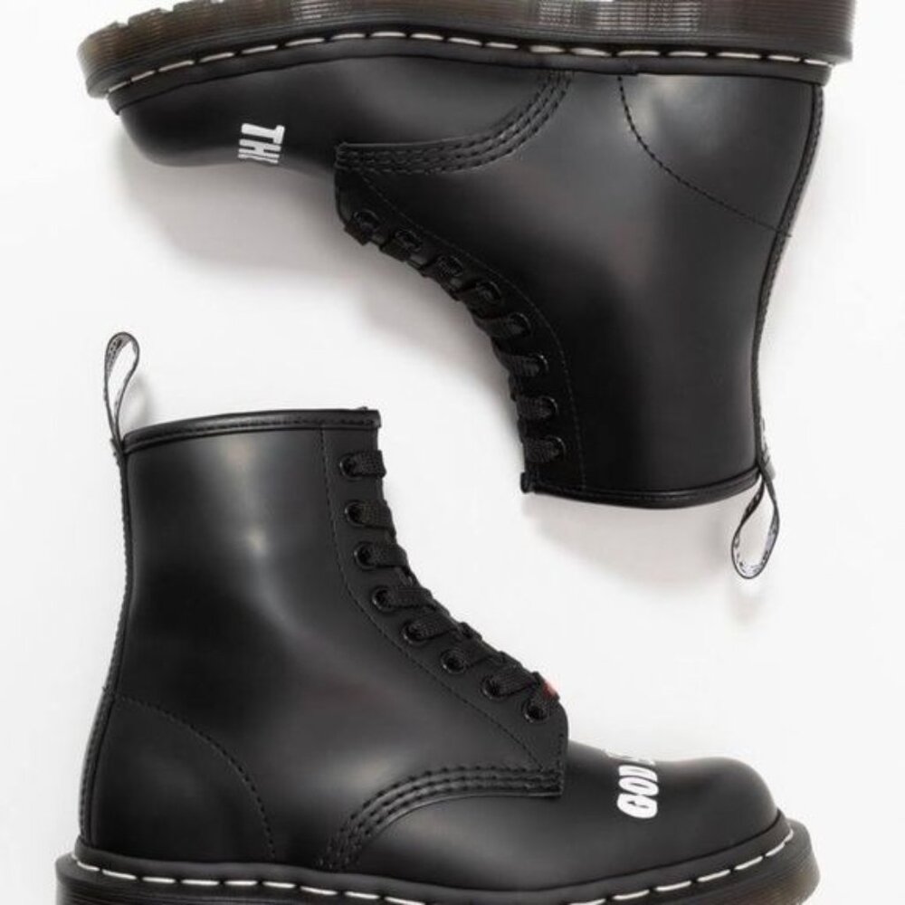 NIB SEX PISTOLS DR. MARTEN LIMITED EDITION 1460 UNISEX COMBAT BOOTS - Picture 5 of 15